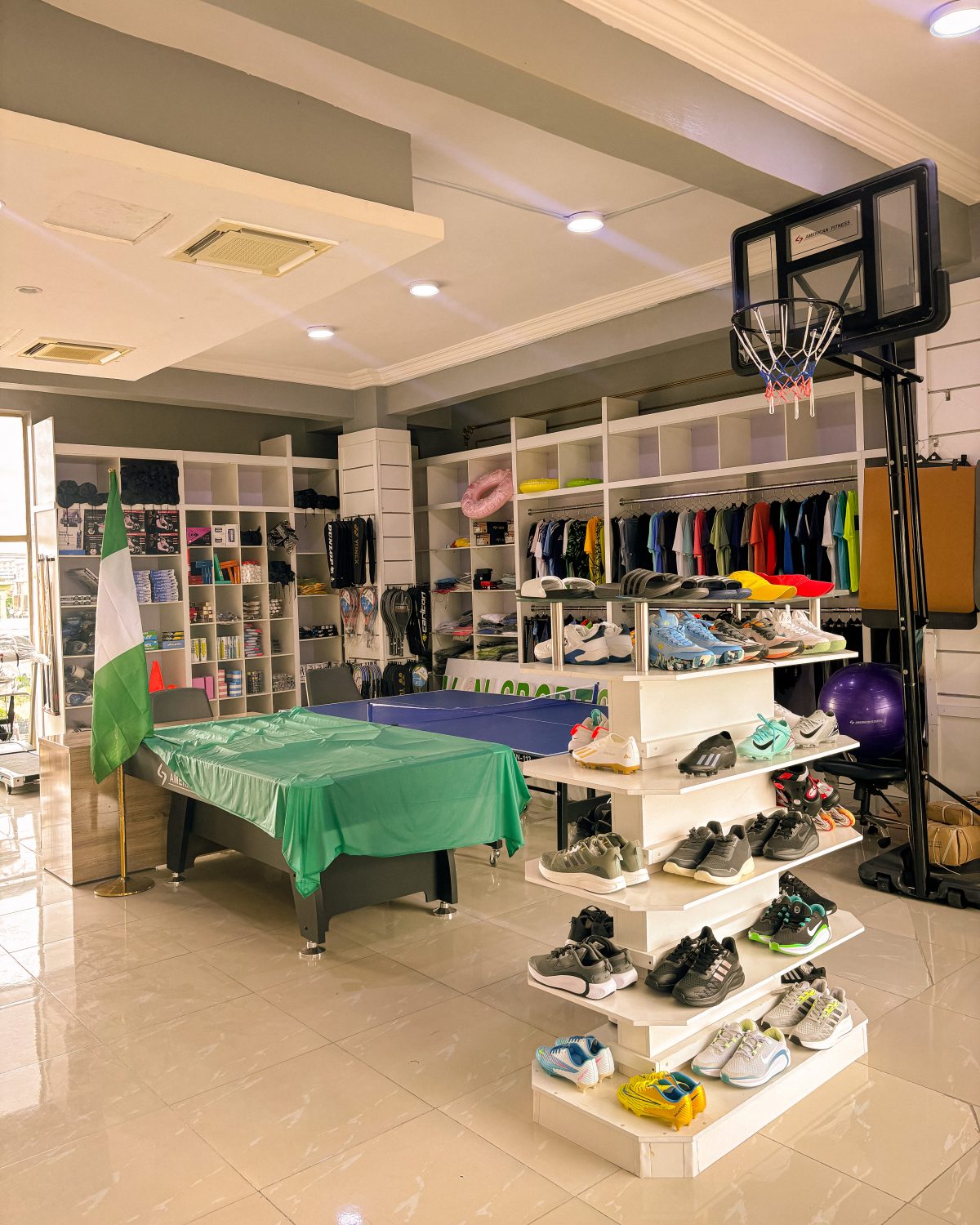 VCN SPORT WEARS