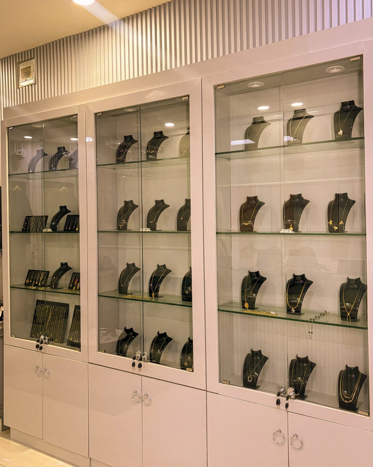 Antique 1 — Accessories & Jewellery shop at Banex Mall Lekki gallery